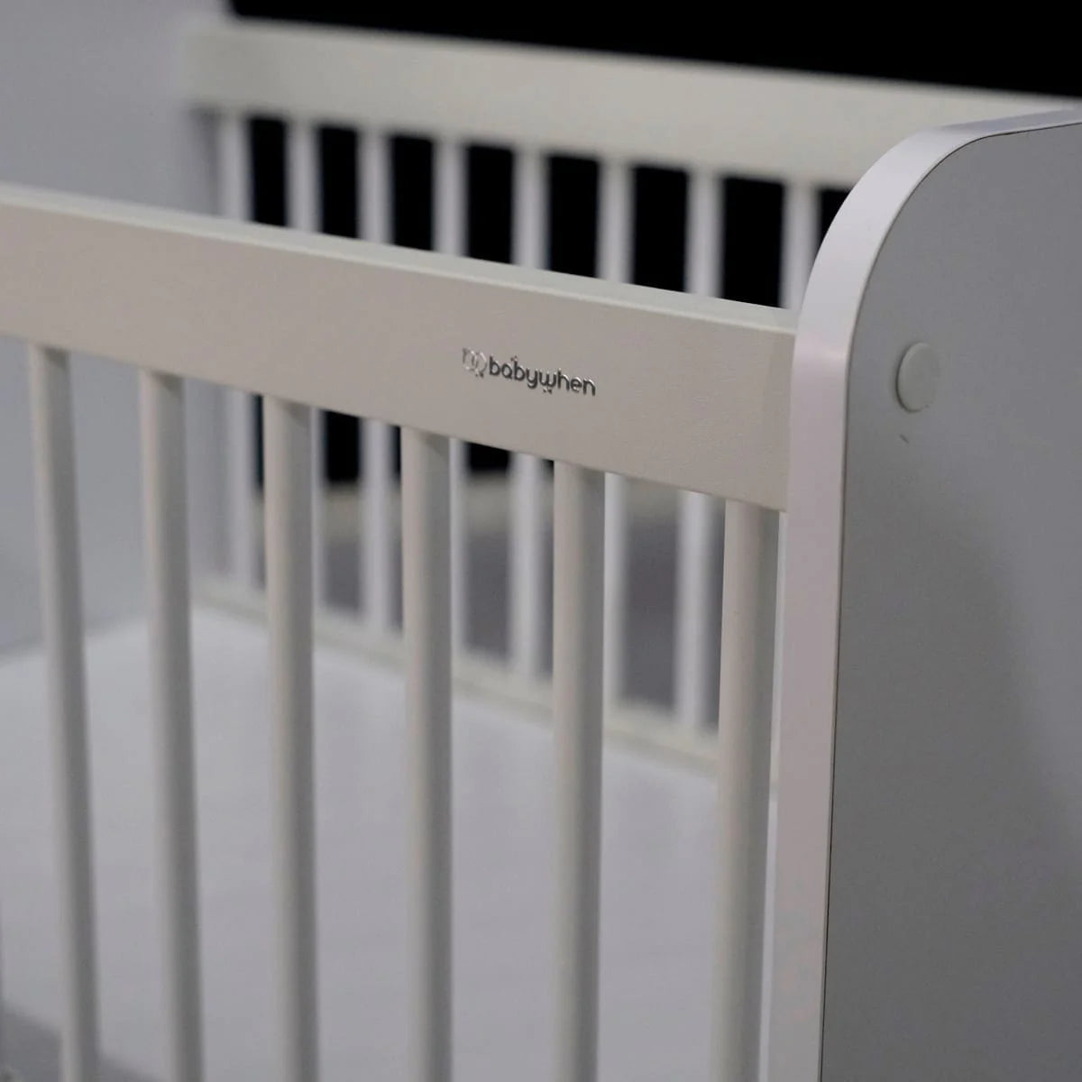 BabyWhen 1020 White Rocking Crib 120*60