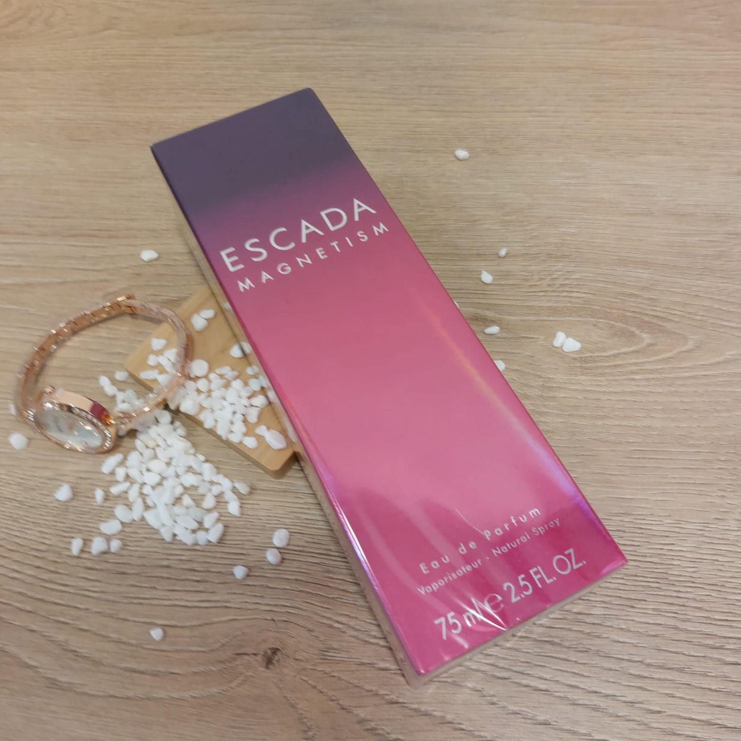 Perfume Escada Magnetism